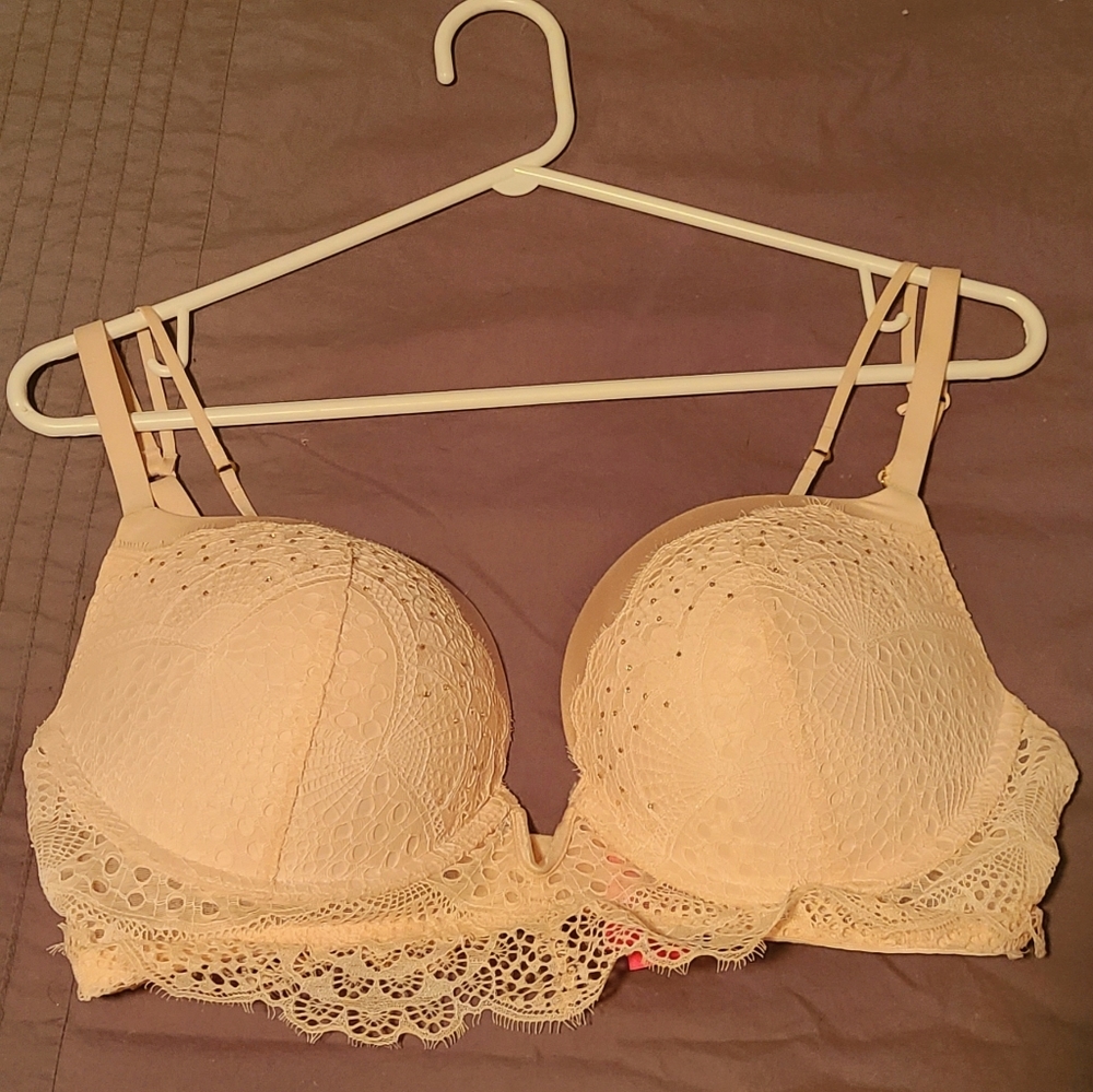Light pink La Senza Bra